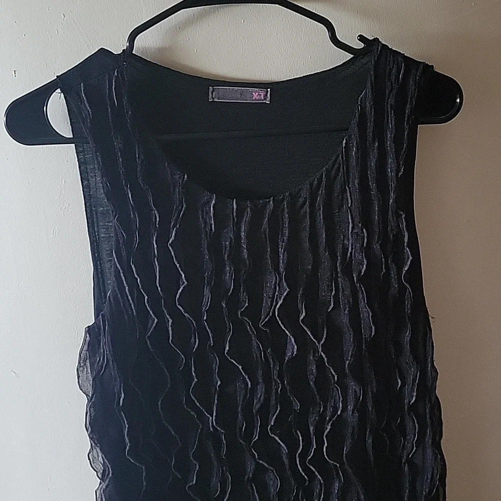 XT Ruffle Top - Picture 2 of 3